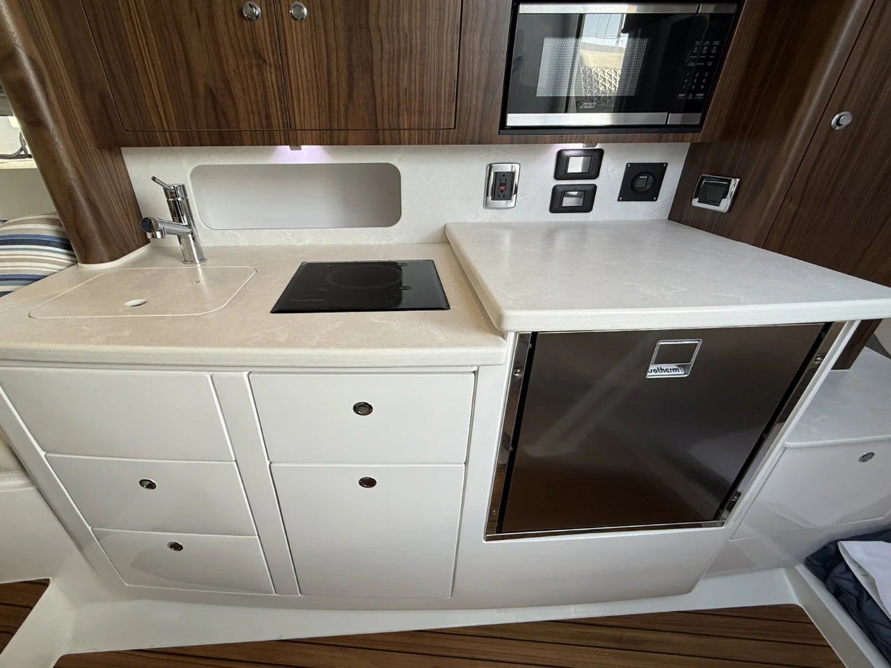 2026 Intrepid 41 Valor 41.0 feet, Dania, FL #57