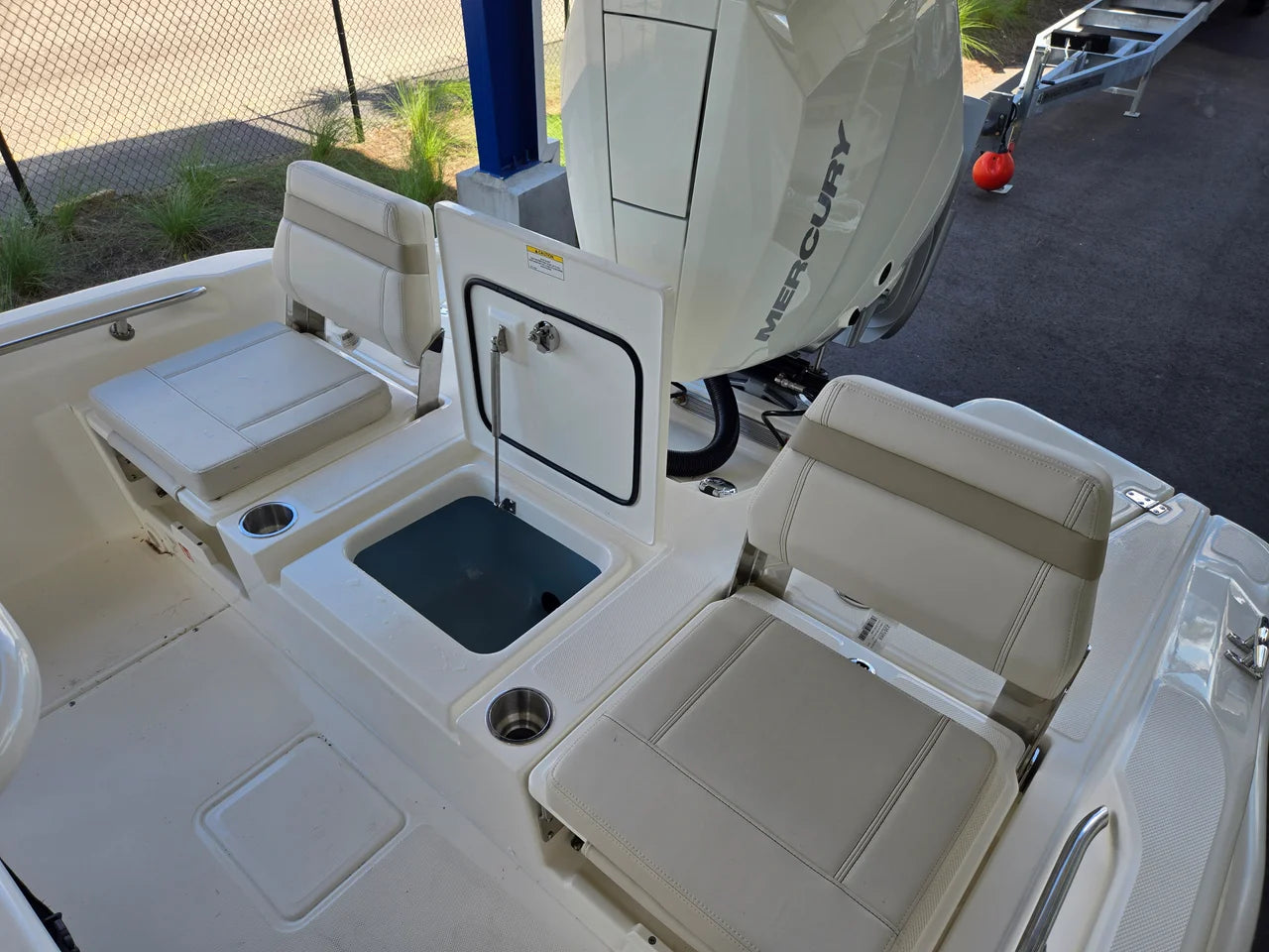2026 Boston Whaler 250 Dauntless 25.0 feet, Charleston, SC #17