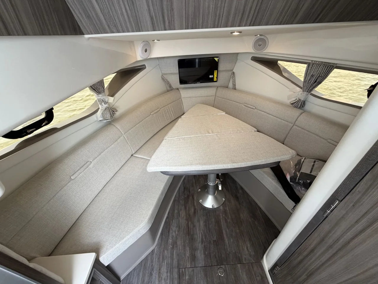 2026 Sea Ray Sundancer 320 Outboard 32.0 feet, Seabrook, TX #40