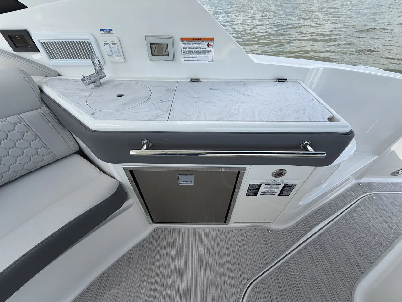 2026 Sea Ray Sundancer 320 Outboard 32.0 feet, Seabrook, TX #29