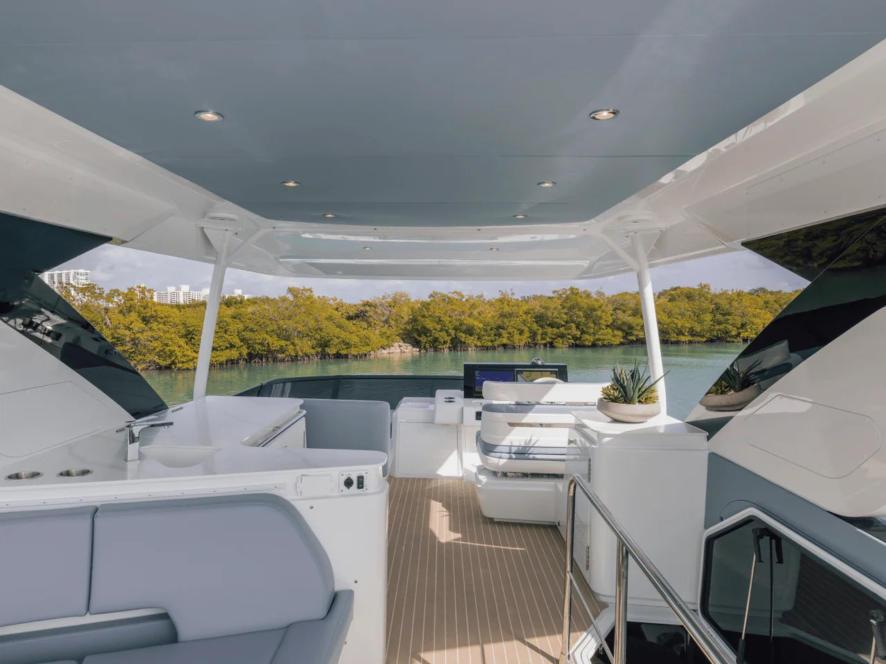 2027 Cruisers Yachts 57 FLY 57.0 feet, Naples, Florida #49