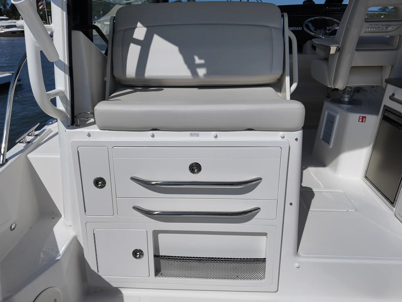 2026 Boston Whaler 325 Conquest 32.0 feet, Thunderbolt, GA #17