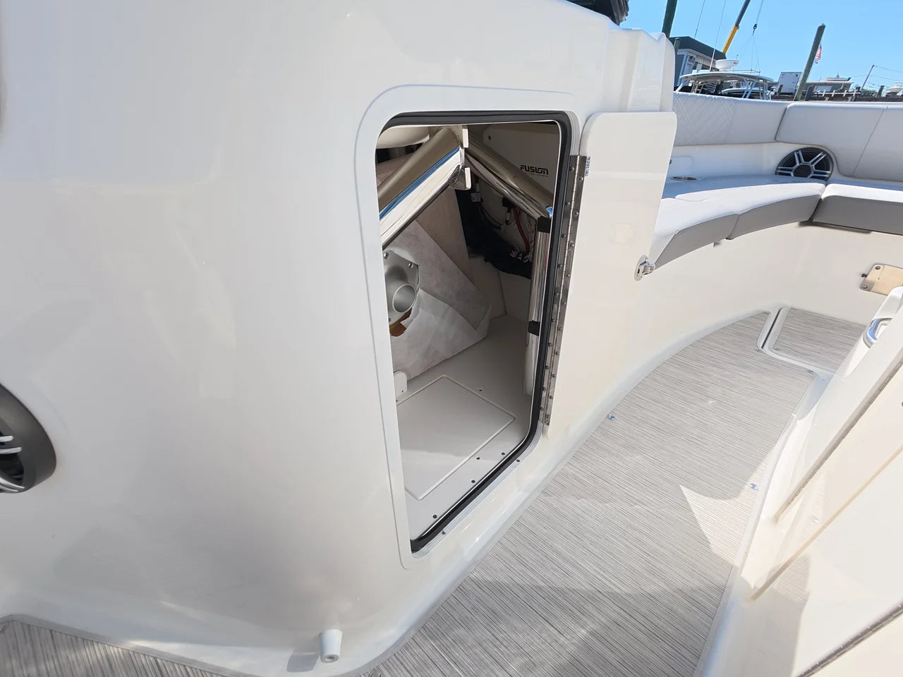 2026 Sea Ray SDX 250 Outboard 25.0 feet, Norwalk, Connecticut #26