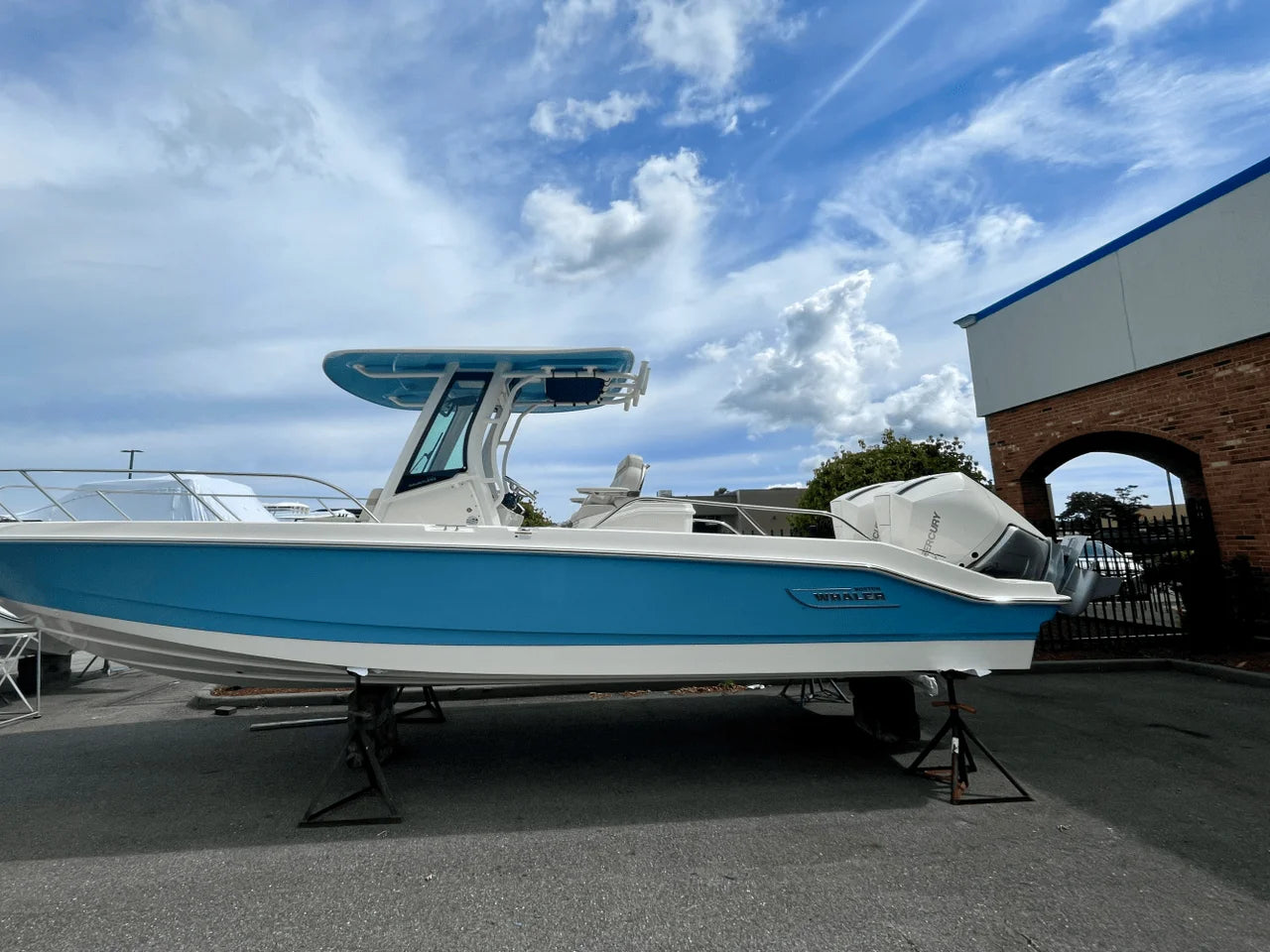 2025 Boston Whaler 280 Dauntless 28.0 feet, Quincy, MA #1