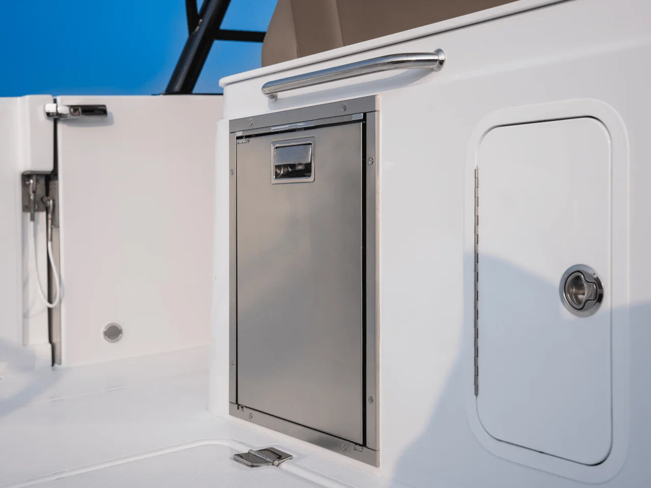 2027 Cruisers Yachts 38 VTR 38.0 feet, Miami, FL #13