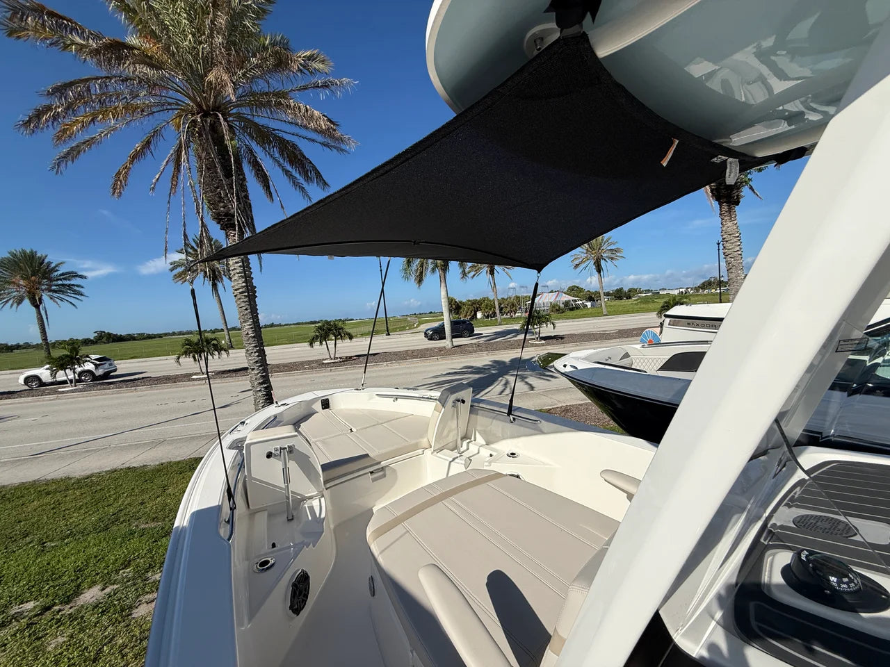 2027 Boston Whaler 250 Dauntless 25.0 feet, Venice, Florida #15