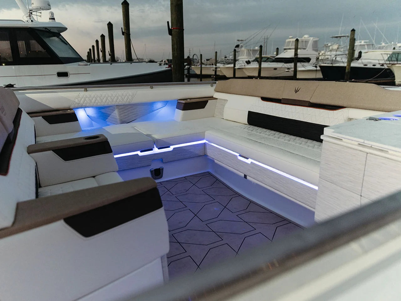 2027 Ducari 37 XIV 37.0 feet, Wrightsville Beach, North Carolina #24
