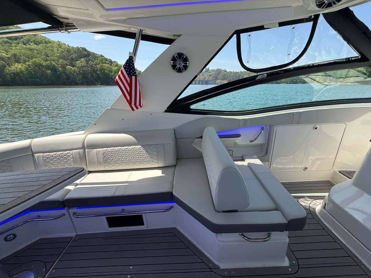 2021 Sea Ray 320 SUNDANCER 32.0 feet, Cumming, GA #30