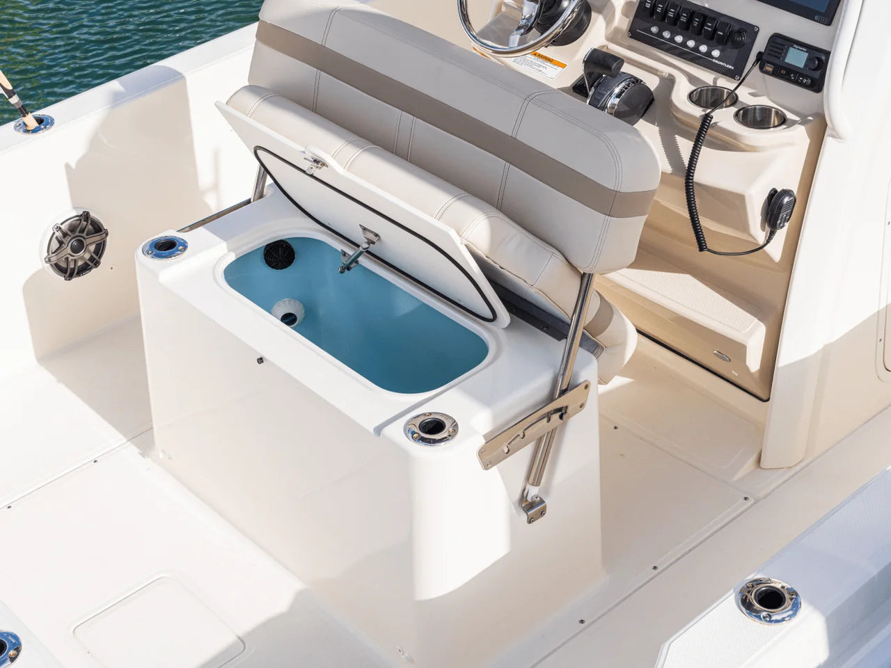 2026 Boston Whaler 220 Dauntless 22.0 feet, Inuvik, Northwest Territories #41