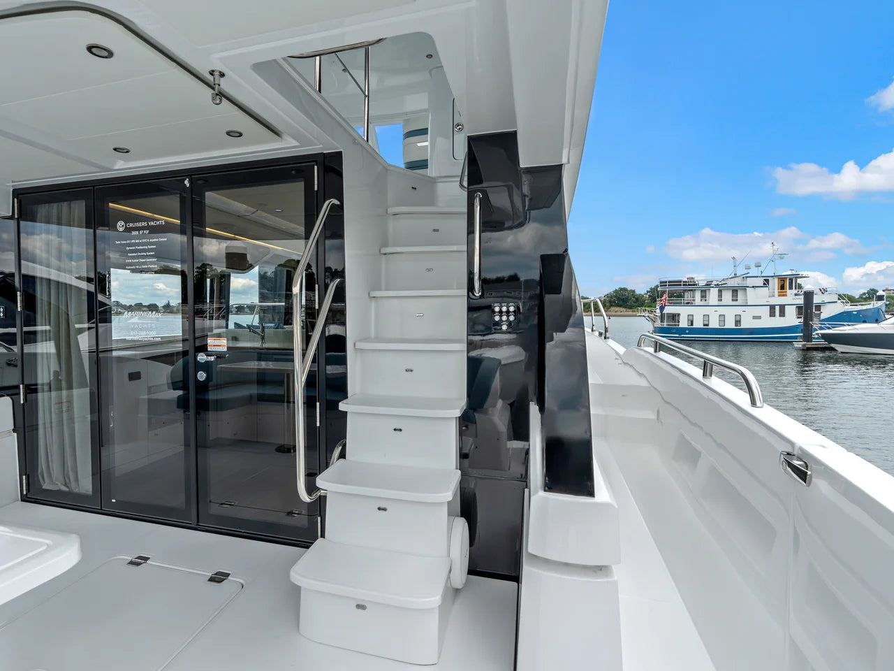 2026 Cruisers Yachts 57 FLY 57.0 feet, Quincy, MA #54