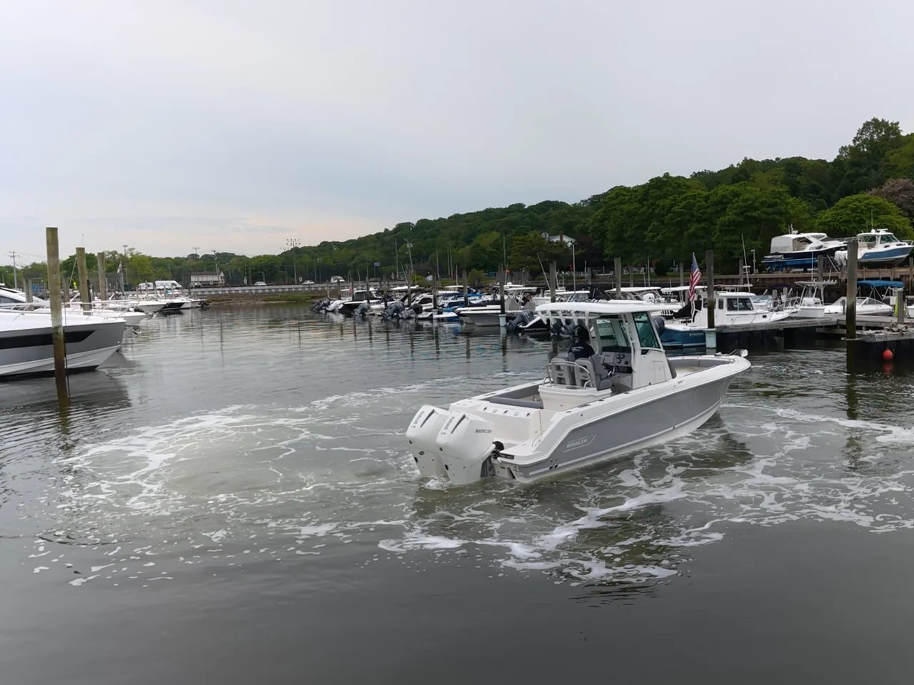 2026 Boston Whaler 250 Outrage 25.0 feet, Huntington, NY #3