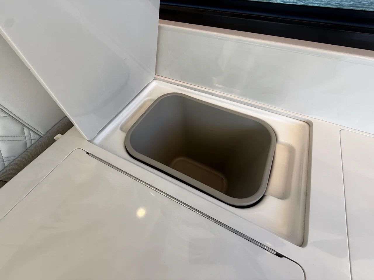 2021 Regal 36 GRANDE COUPE 36.0 feet, Cumming, GA #24