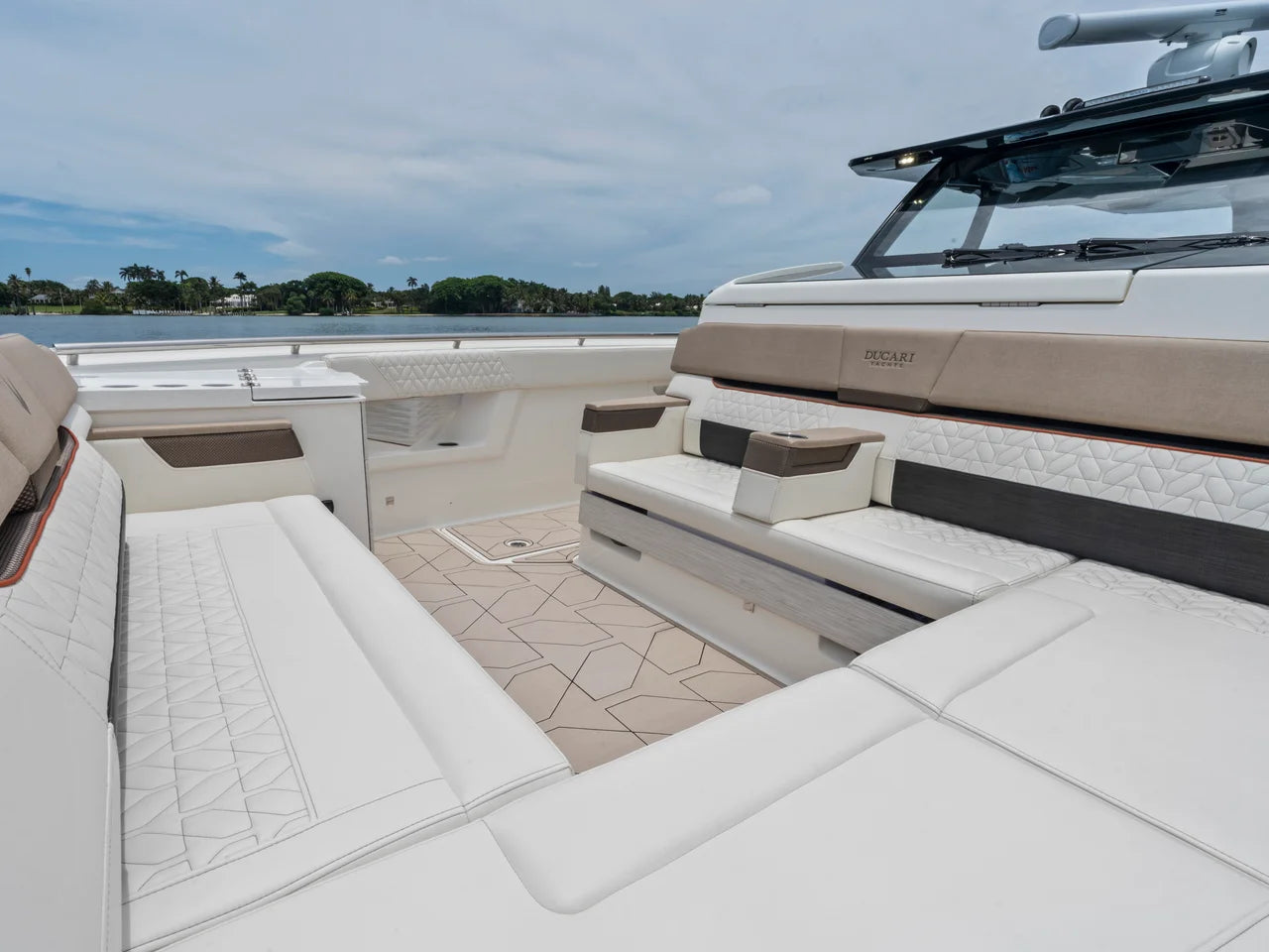 2027 Ducari 37 XIV 37.0 feet, Dania Beach, Florida #57