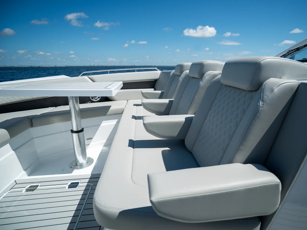 2026 Cruisers Yachts 50 GLS OB 50.0 feet, Fort Myers, FL #37