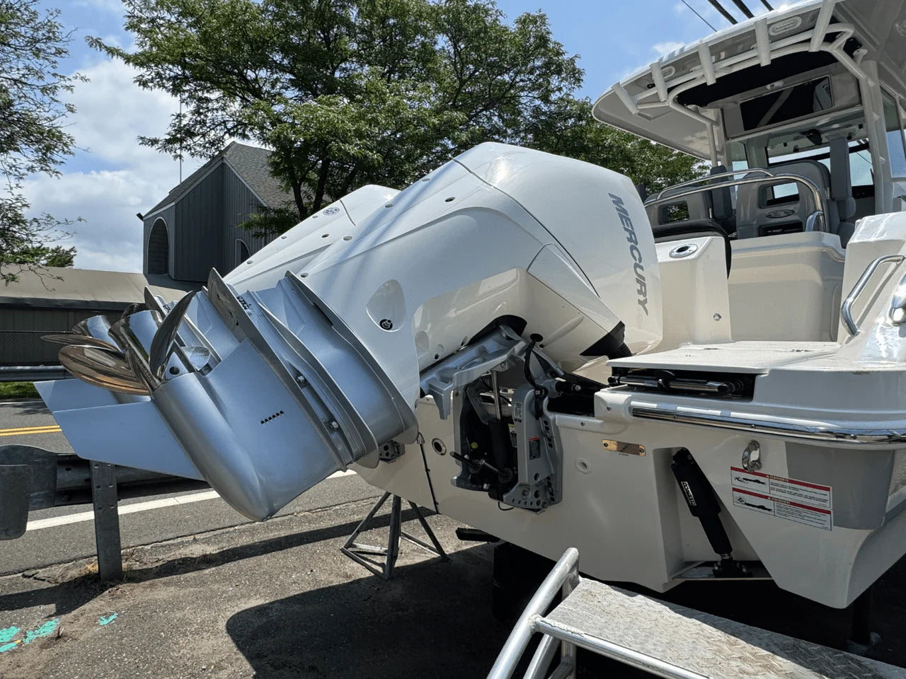 2026 Boston Whaler 250 Outrage 25.0 feet, Huntington, NY #9