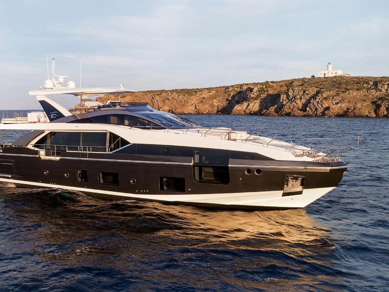 2026 Azimut Grande 27M 87.0 feet, Inuvik, Northwest Territories #7