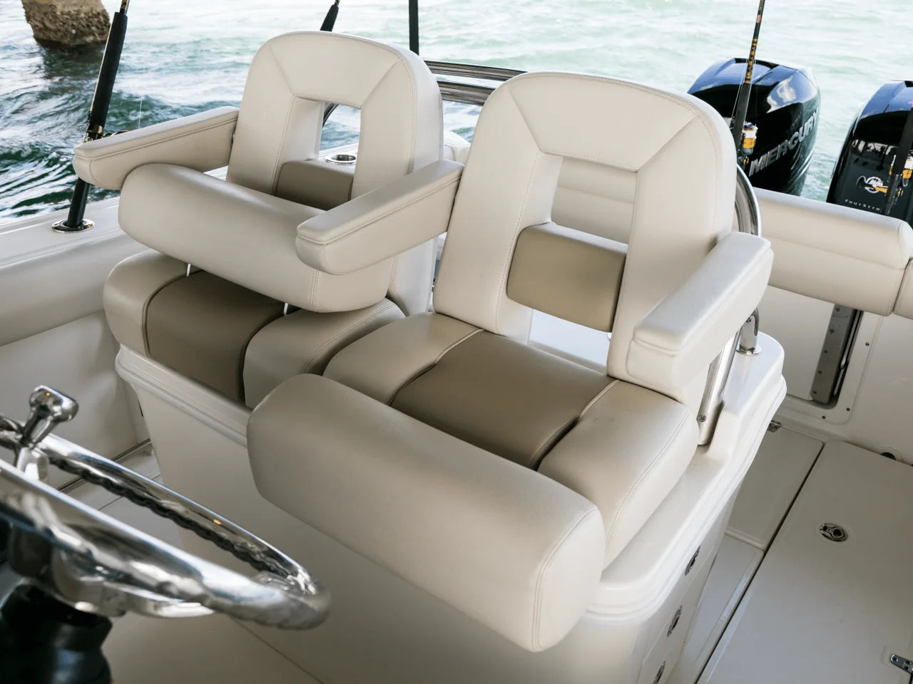 2026 Boston Whaler 250 Outrage 25.0 feet, Inuvik, Northwest Territories #87