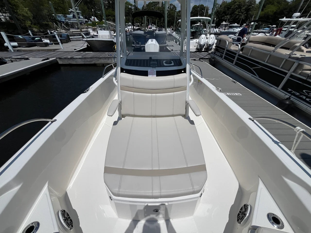 2026 Boston Whaler 250 Dauntless 25.0 feet, Wakefield, RI #28