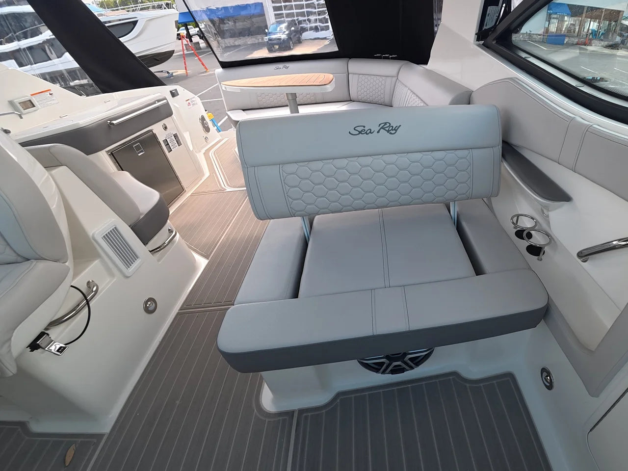 2026 Sea Ray Sundancer 320 Outboard 32.0 feet, Brick Township, New Jersey #20
