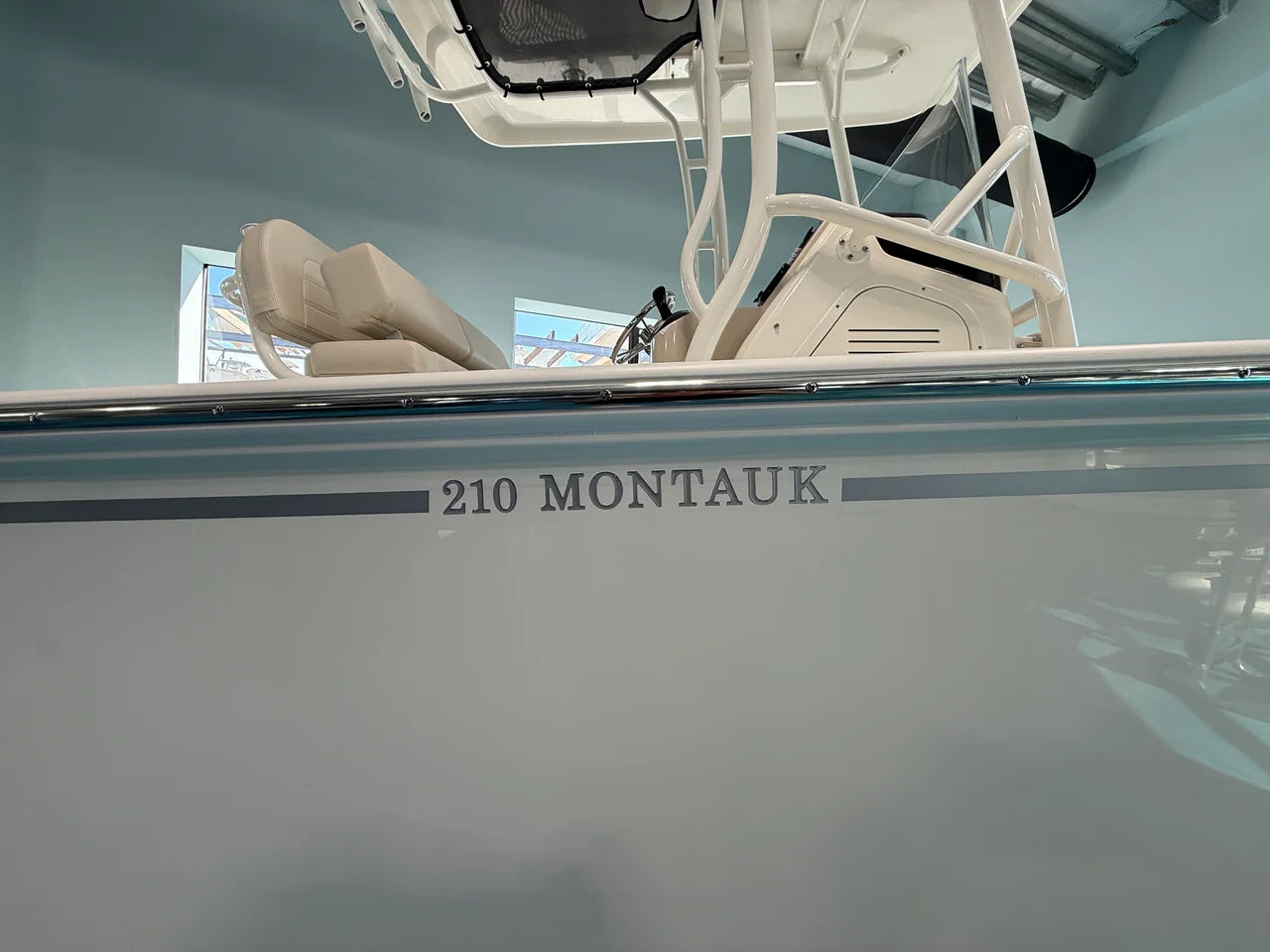 2027 Boston Whaler 210 Montauk 21.0 feet, Sarasota, FL #3