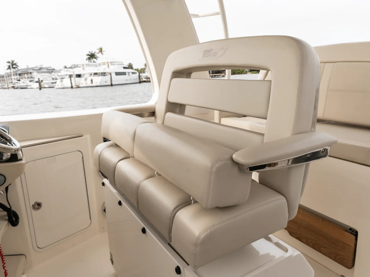 2026 Boston Whaler 380 Realm 38.0 feet, Inuvik, Northwest Territories #100