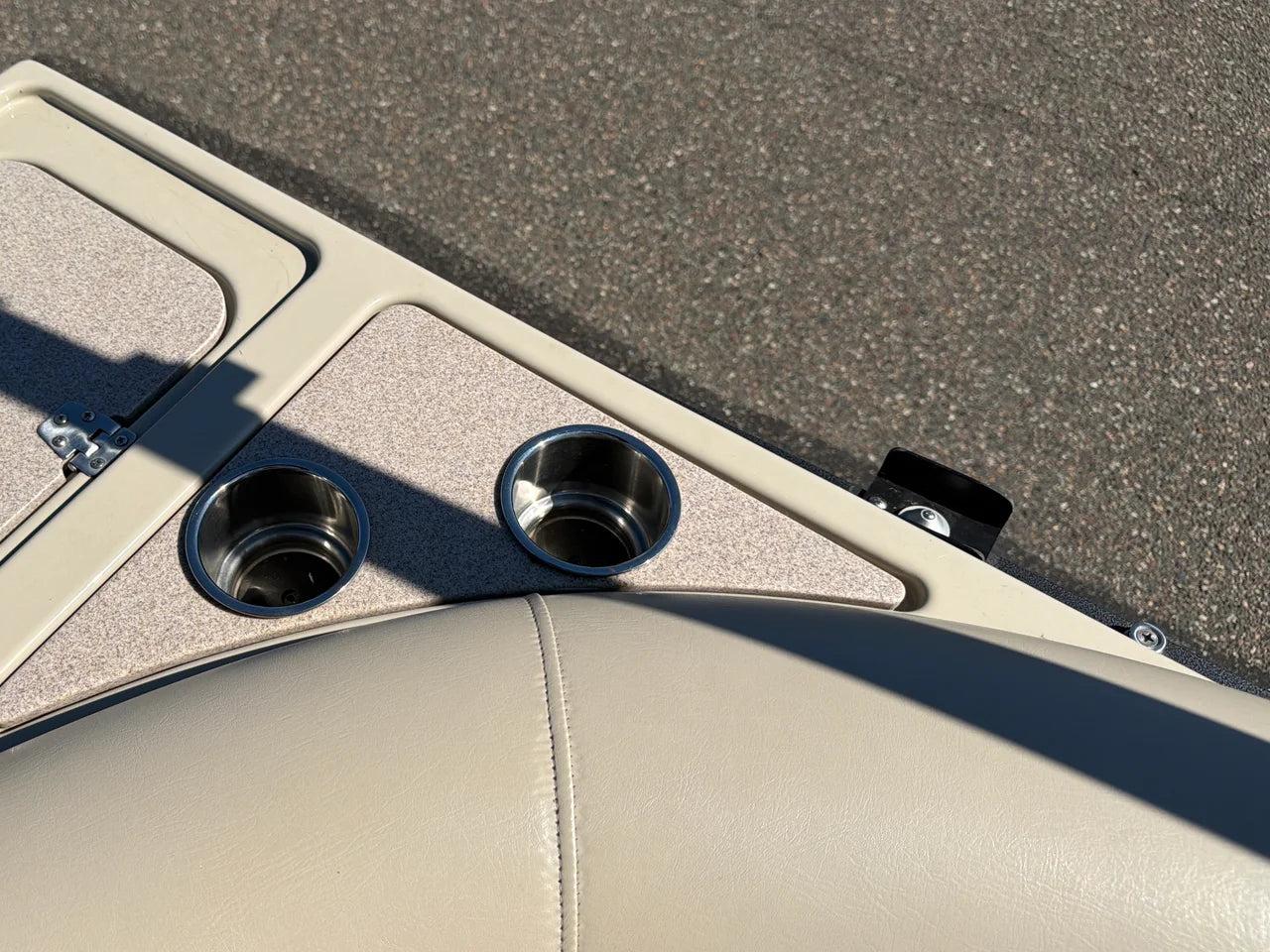2016 Premier 230 ALANTE 23.0 feet, Nisswa, Minnesota #57
