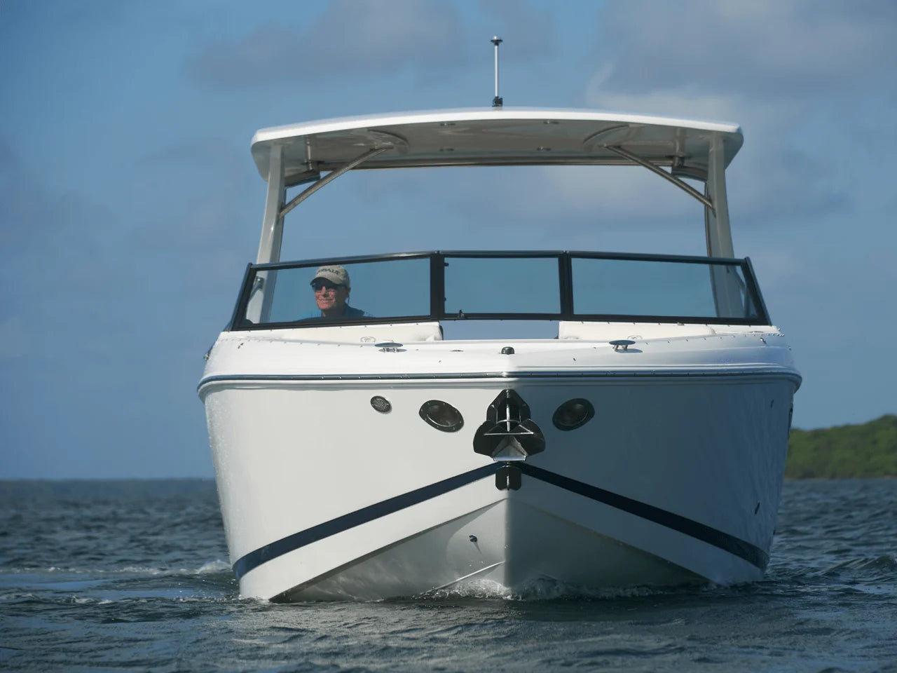 2026 Cobalt R31 Surf 30.0 feet, Inuvik, Northwest Territories #11