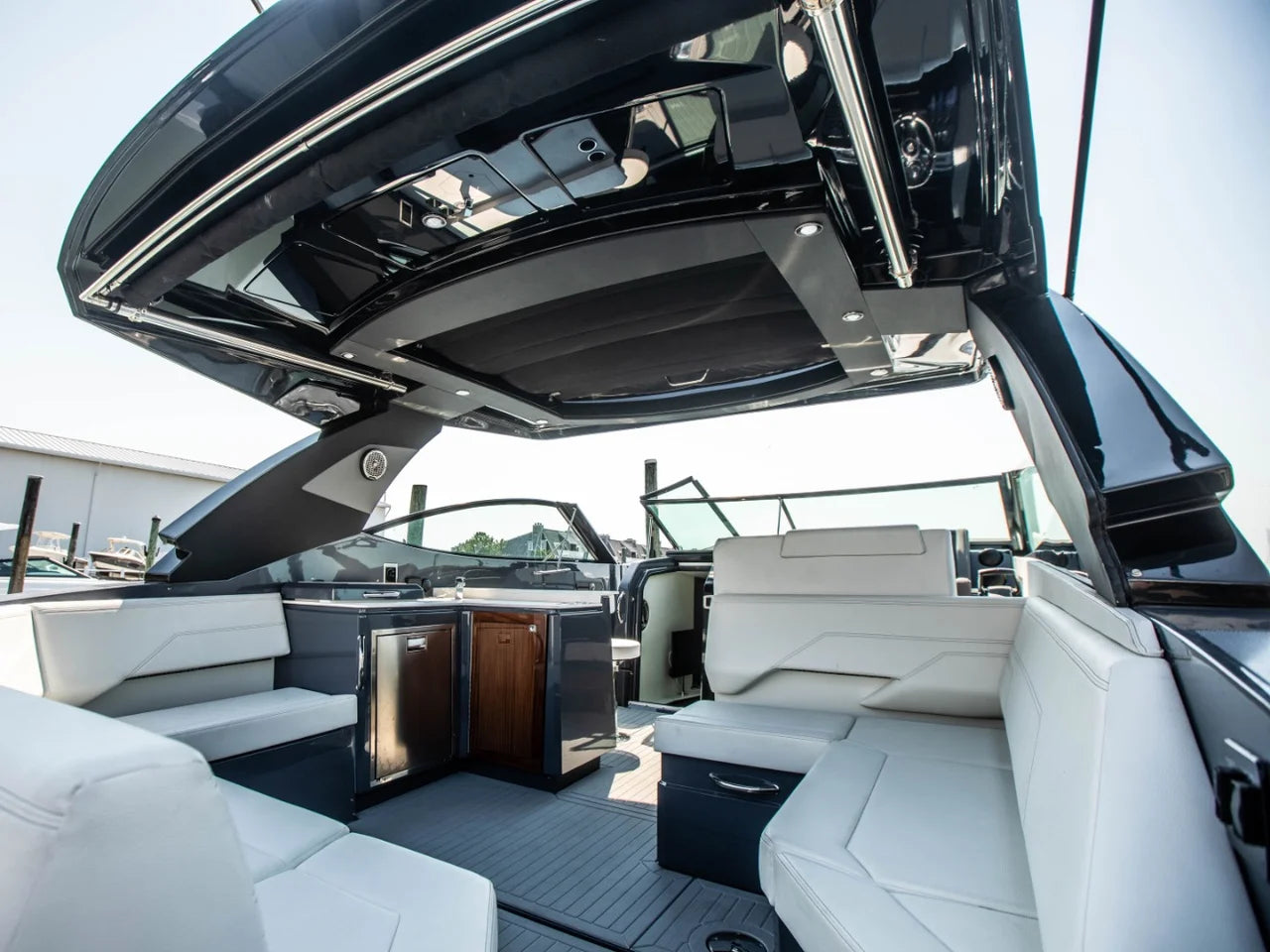 2024 Cruisers Yachts 38 GLS-OB SB 38.0 feet, Somers Point, New Jersey #19