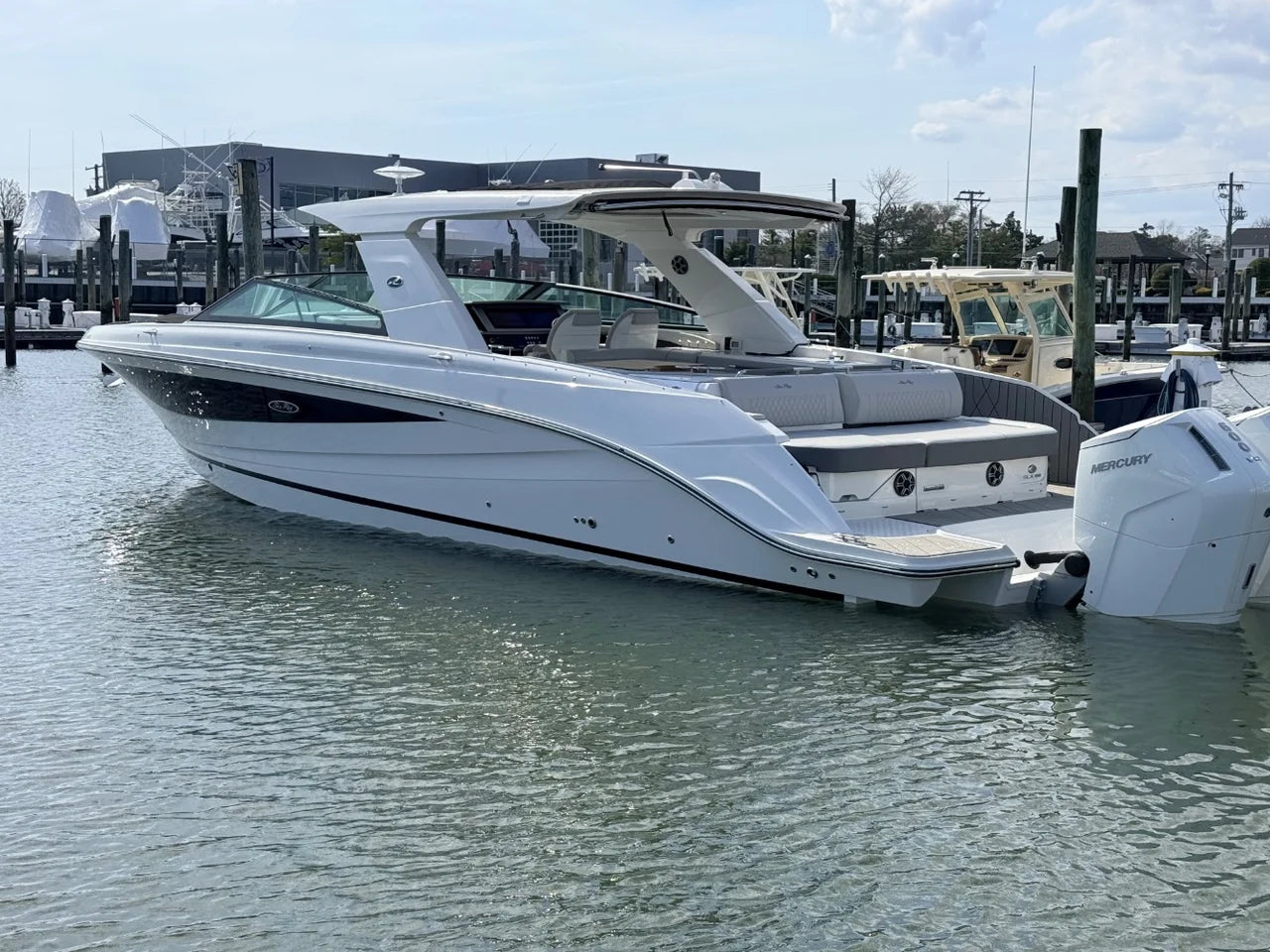 2026 Sea Ray SLX 400 Outboard 40.0 feet, Somers Point, New Jersey #3