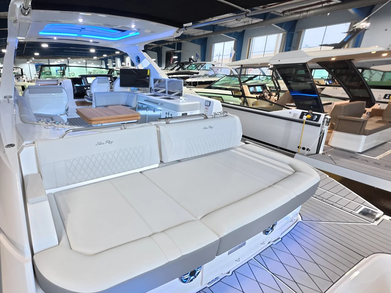 2026 Sea Ray SLX 400 Outboard 40.0 feet, Lake Ozark, MO #7