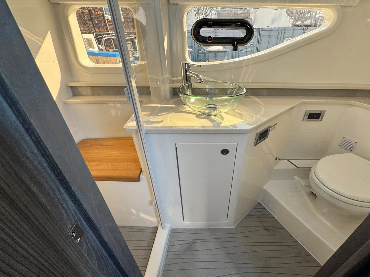 2026 Sea Ray Sundancer 370 Outboard 37.0 feet, Huntington, NY #28