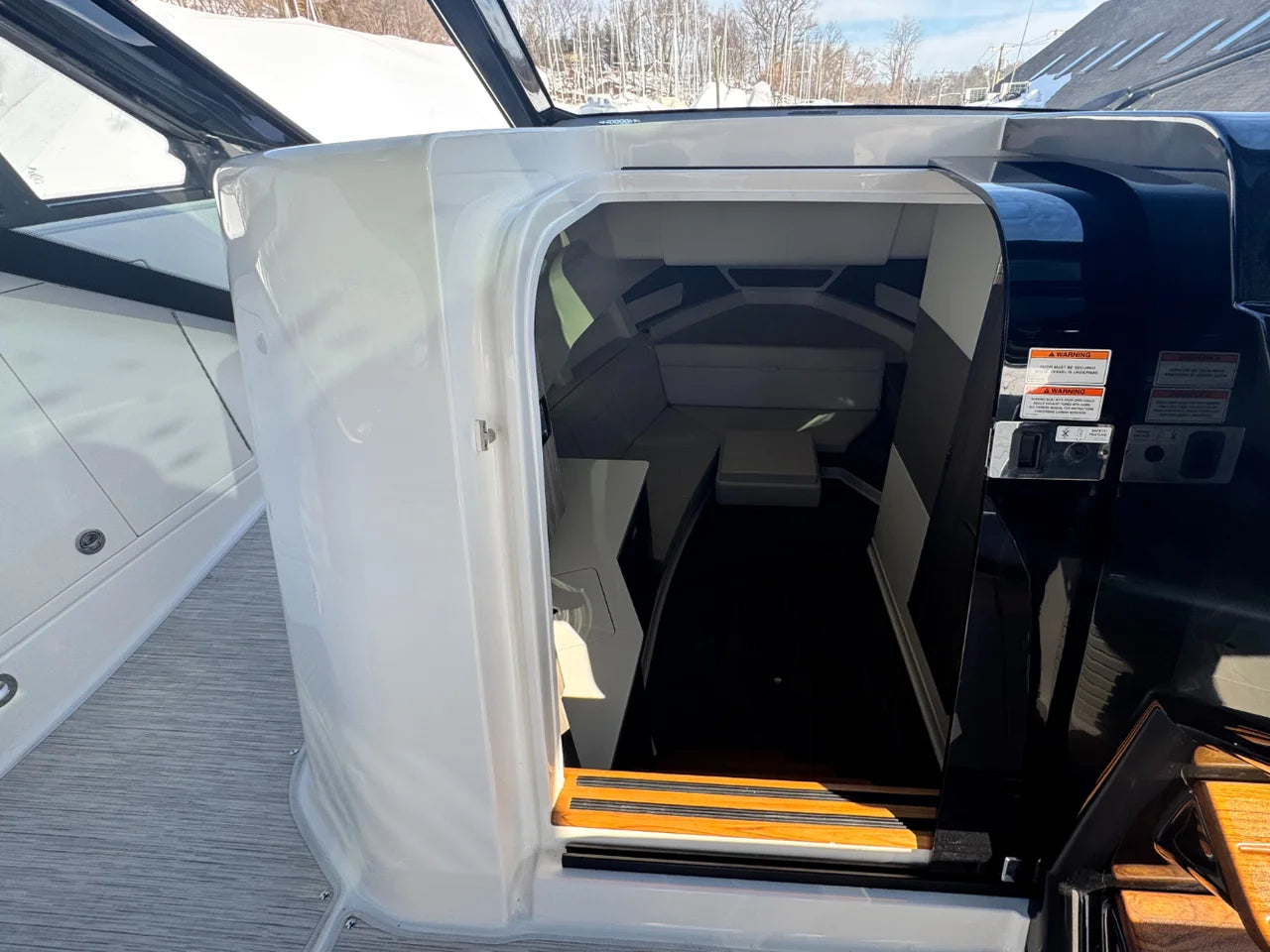 2026 Sea Ray Sundancer 370 Outboard 37.0 feet, Huntington, NY #22