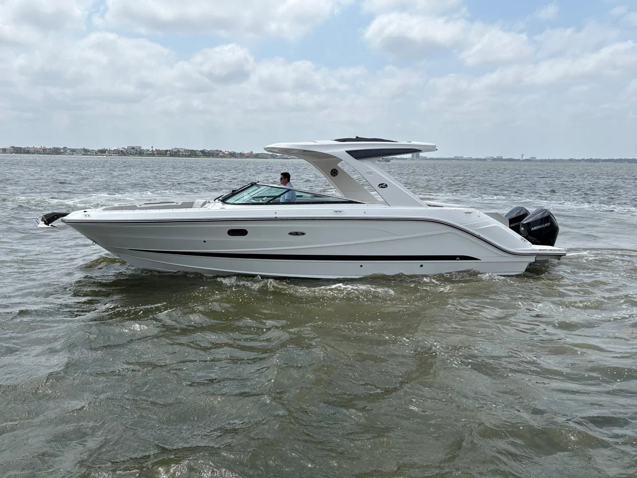 2026 Sea Ray SLX 310 Outboard 31.0 feet, Seabrook, TX #16