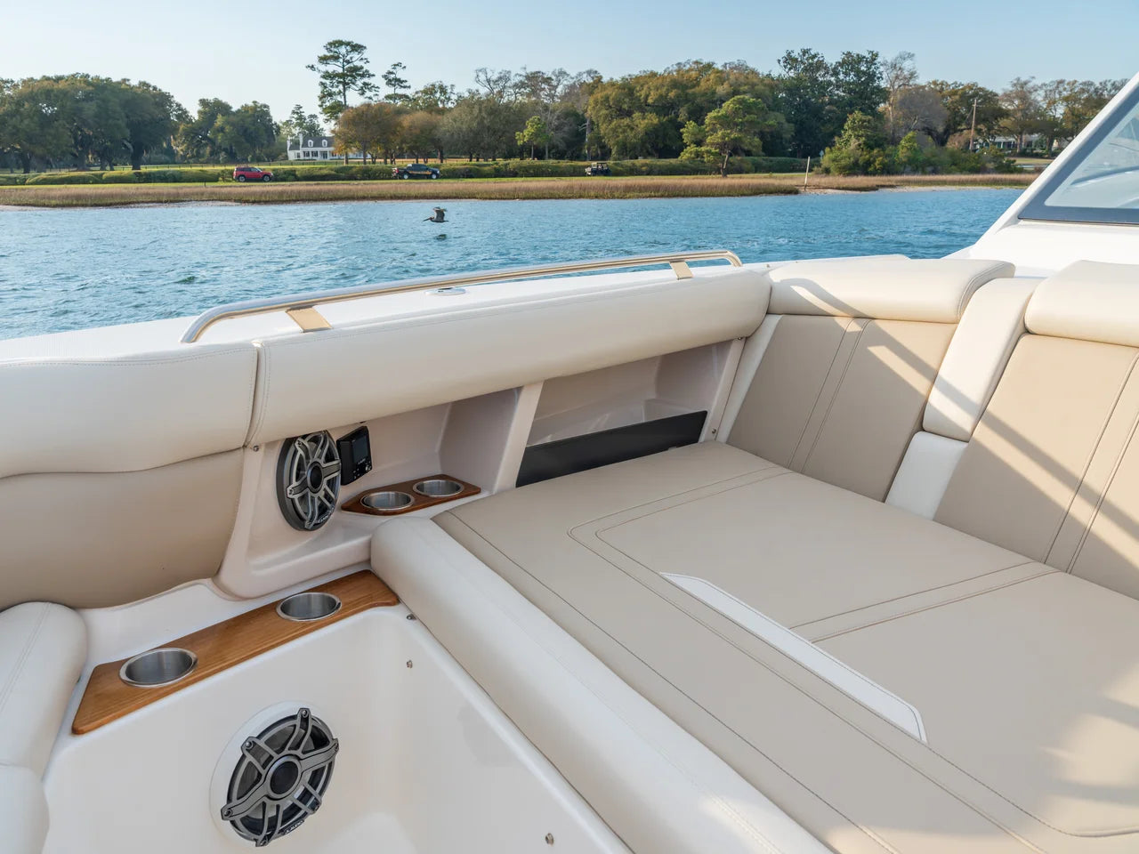 2026 Boston Whaler 350 Realm 35.0 feet, Wrightsville Beach, North Carolina #13