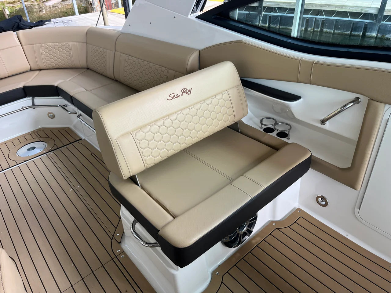 2020 Sea Ray 320 SUNDANCER 32.0 feet, Lake Ozark, MO #52
