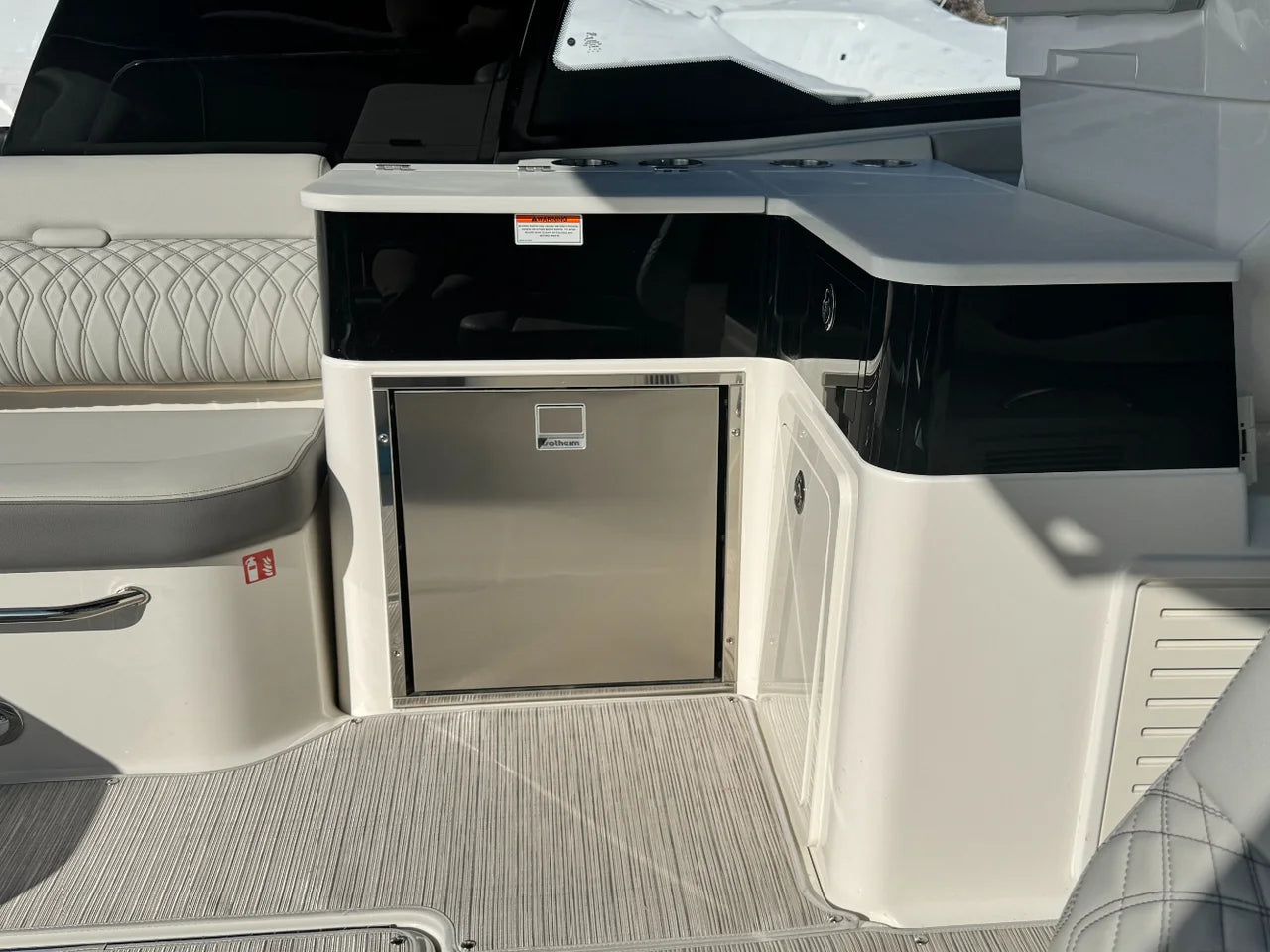 2026 Sea Ray Sundancer 370 Outboard 37.0 feet, Huntington, NY #11