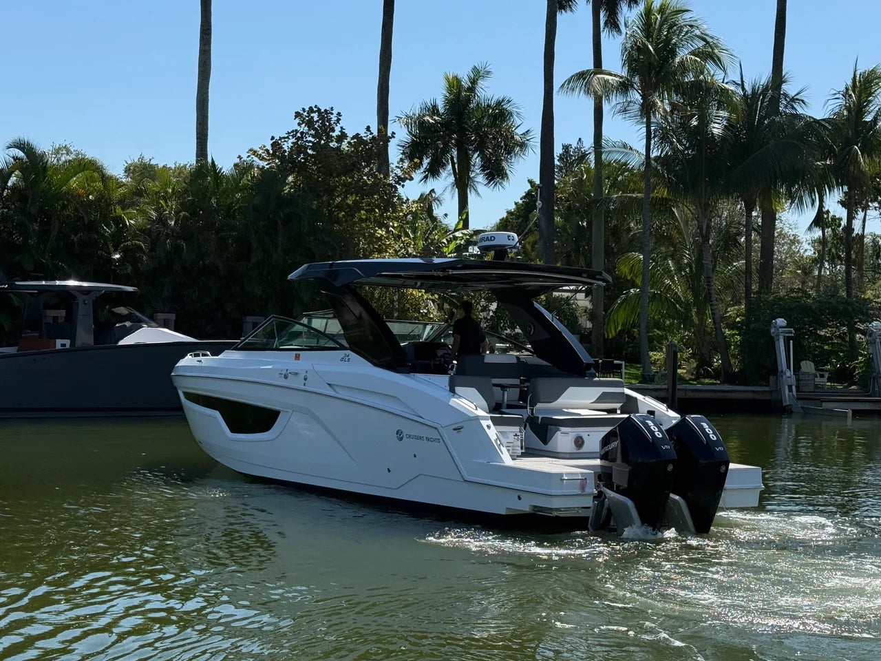 2022 Cruisers Yachts 34 GLS Outboard 34.0 feet, Miami, FL #5