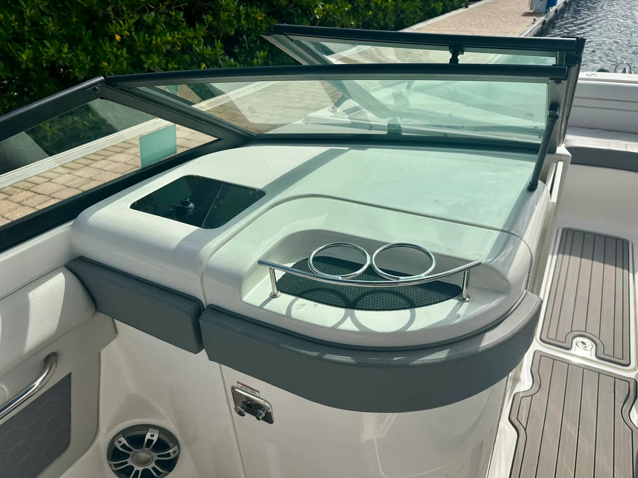 2024 Sea Ray 270 SDX OB 27.0 feet, Fort Myers, FL #24
