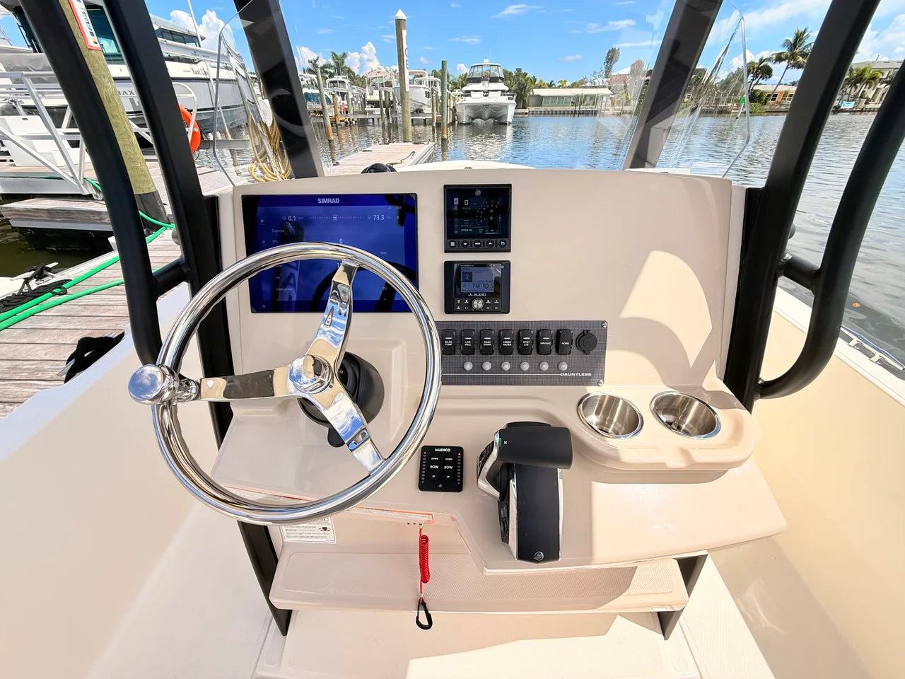 2027 Boston Whaler 220 Dauntless 22.0 feet, St Petersburg, FL #31
