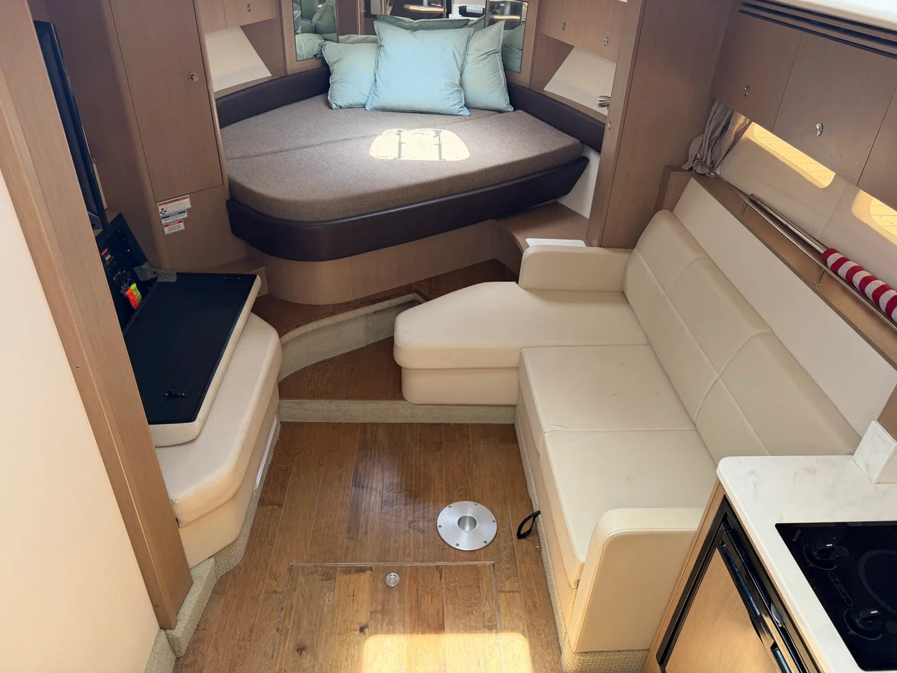 2019 Sea Ray Sundancer 350 Coupe 35.0 feet, Pensacola, Florida #32