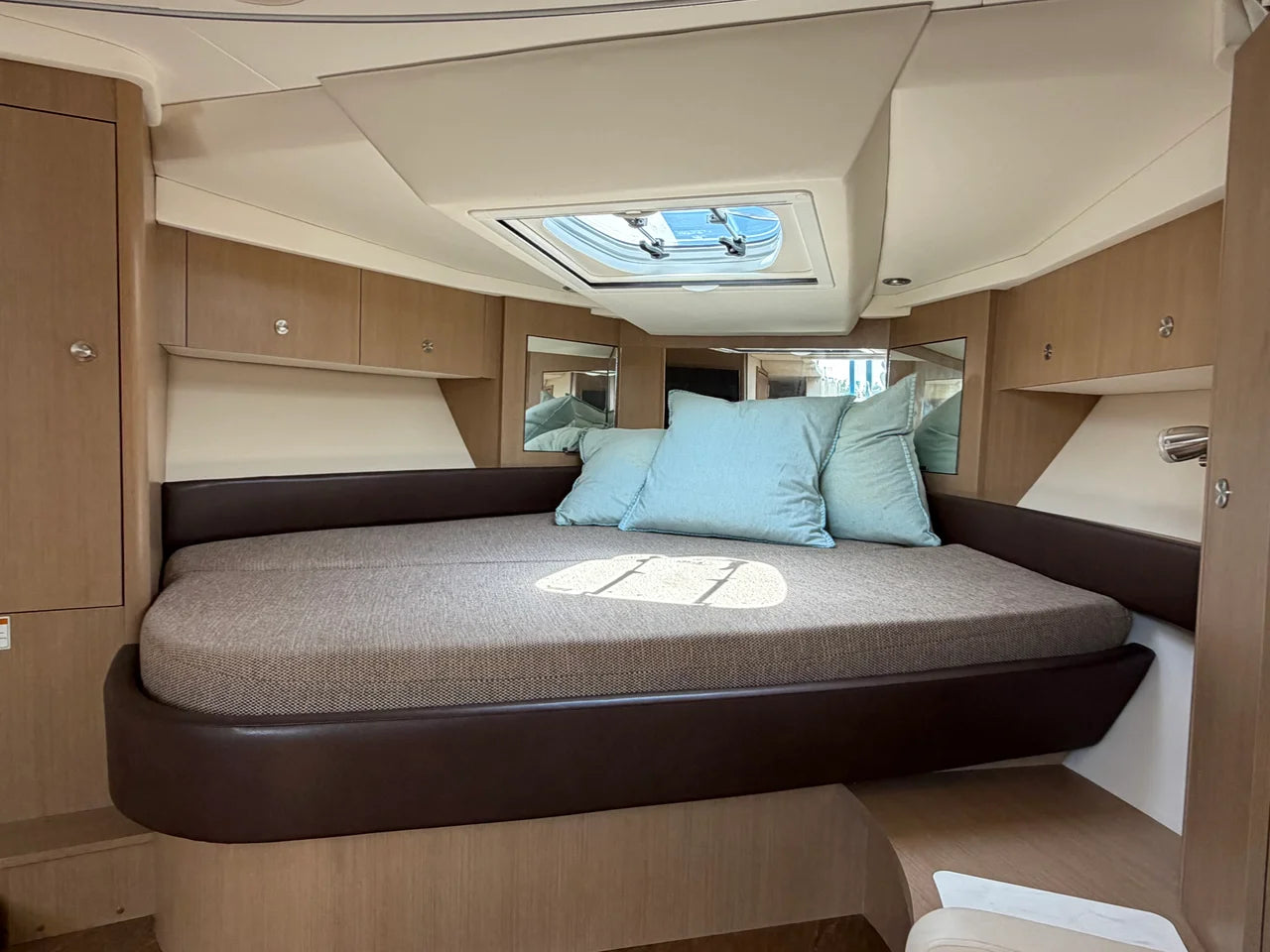 2019 Sea Ray Sundancer 350 Coupe 35.0 feet, Pensacola, Florida #8