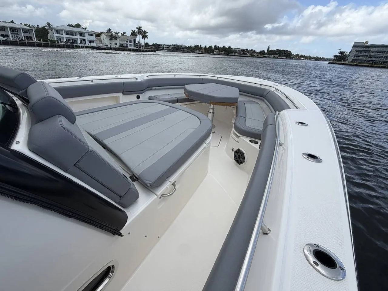 2027 Boston Whaler 380 Outrage 38.0 feet, Pompano Beach, Florida #34