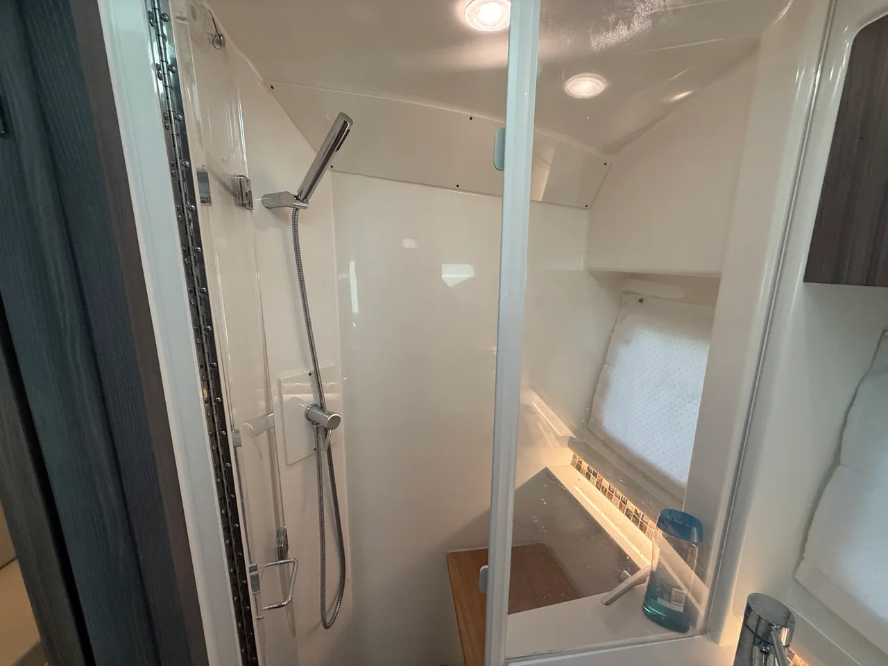 2022 Sea Ray 370 SUNDANCER OUTBOARD 37.0 feet, Cumming, GA #71