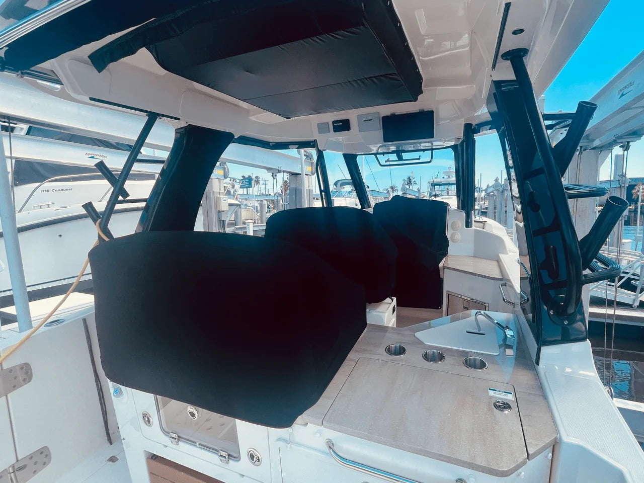 2023 Boston Whaler 350 REALM 35.0 feet, Stuart, FL #43
