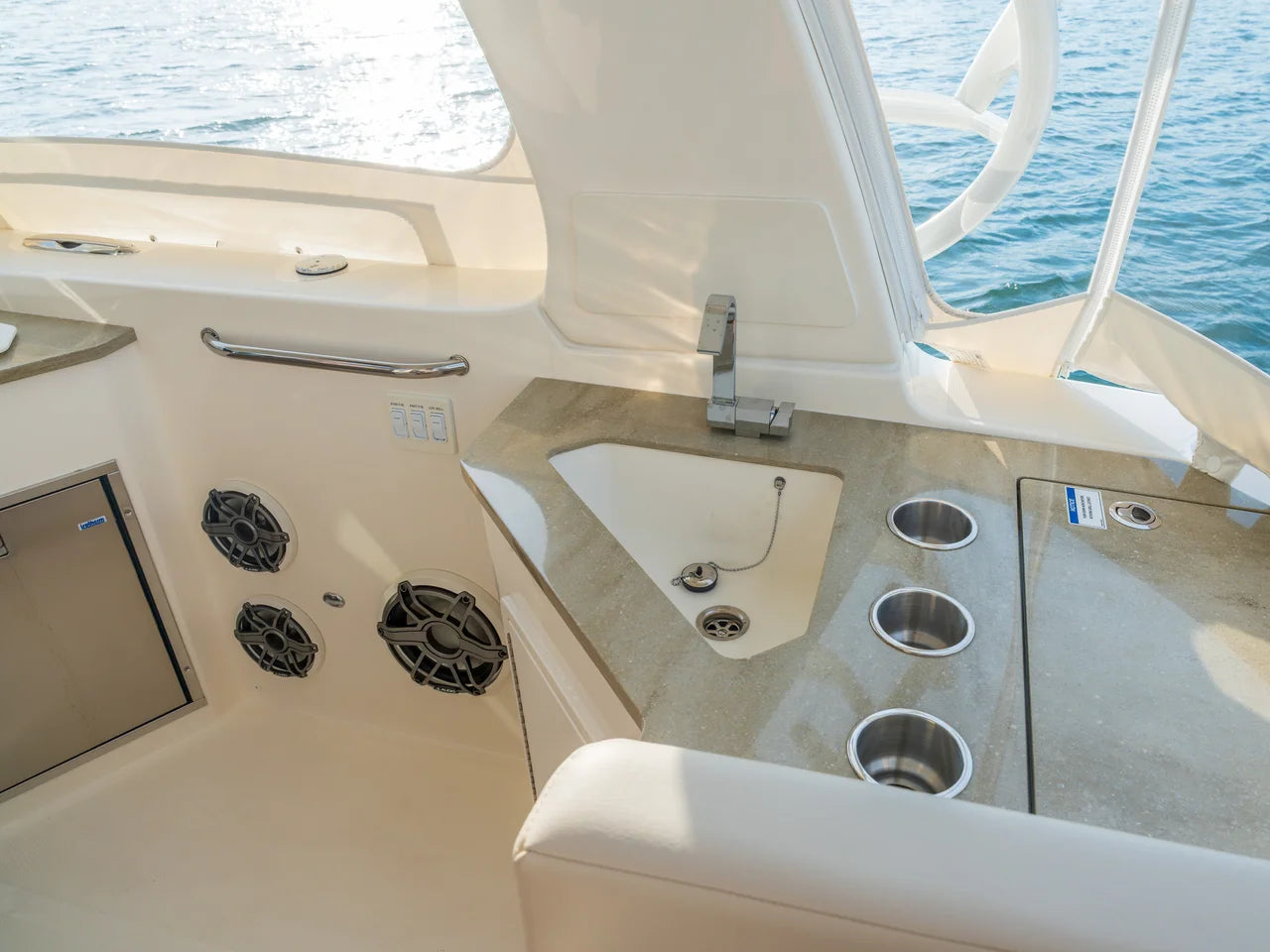 2026 Boston Whaler 350 Realm 35.0 feet, Wrightsville Beach, North Carolina #1