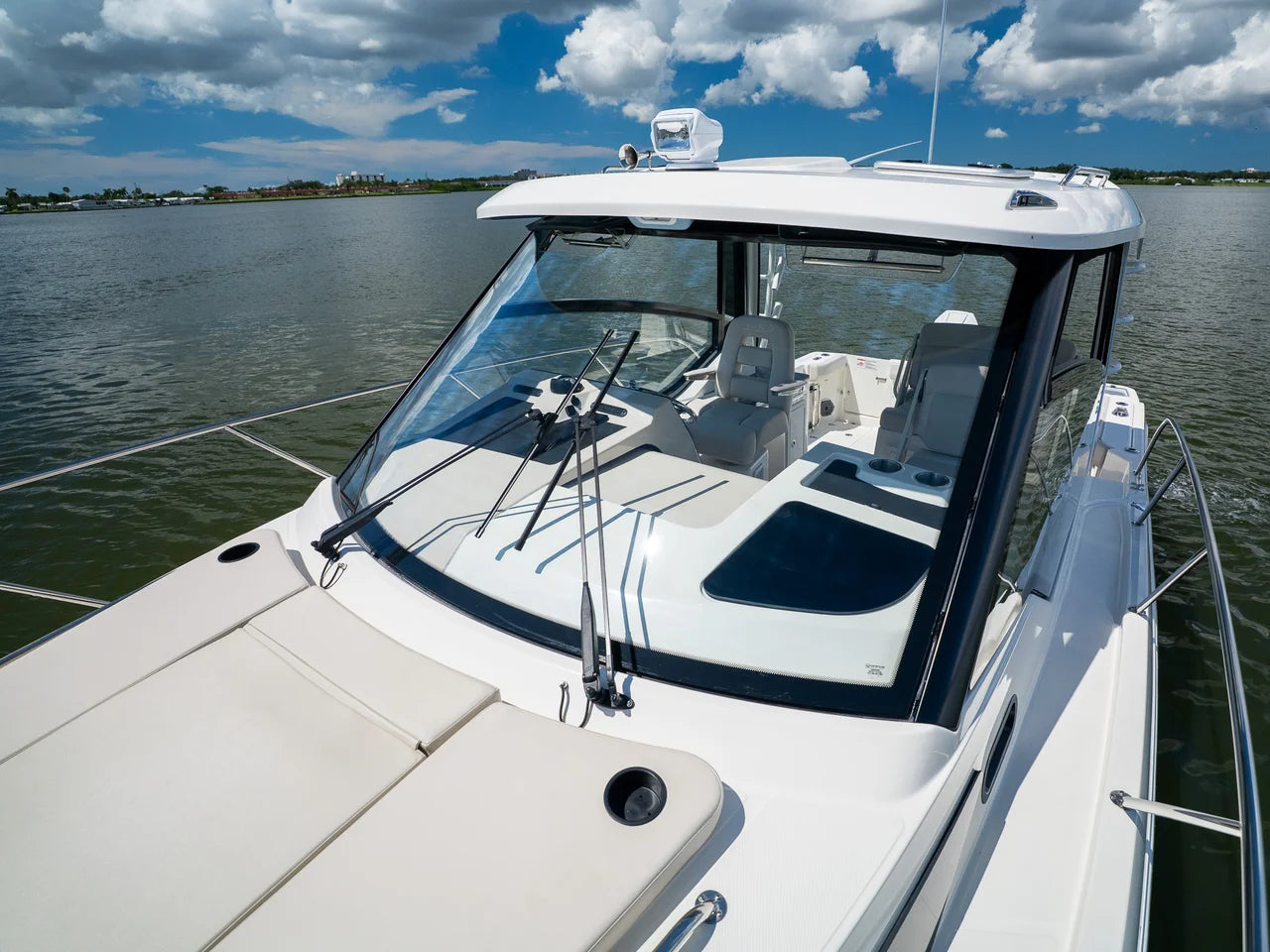 2026 Boston Whaler 325 Conquest 32.0 feet, Clearwater, Florida #84