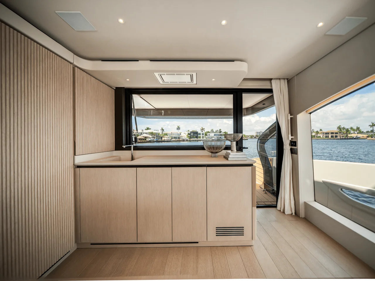 2025 Azimut Seadeck 6 60.0 feet, Dania Beach, Florida #30