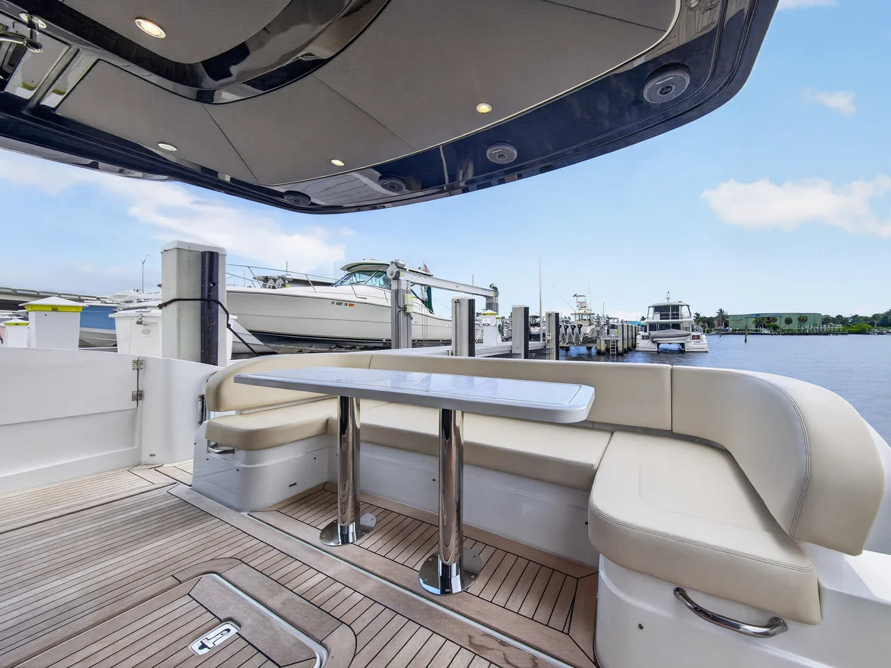 2026 Cruisers Yachts 57 FLY 57.0 feet, Stuart, Florida #11