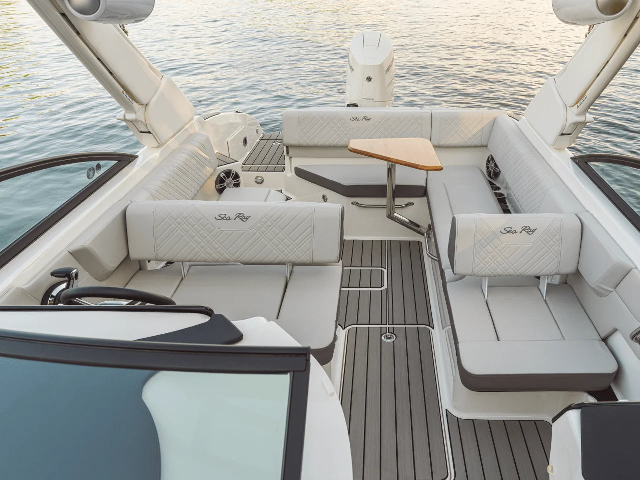 2027 Sea Ray SDX 270 Outboard 27.0 feet, Huntington, NY #17