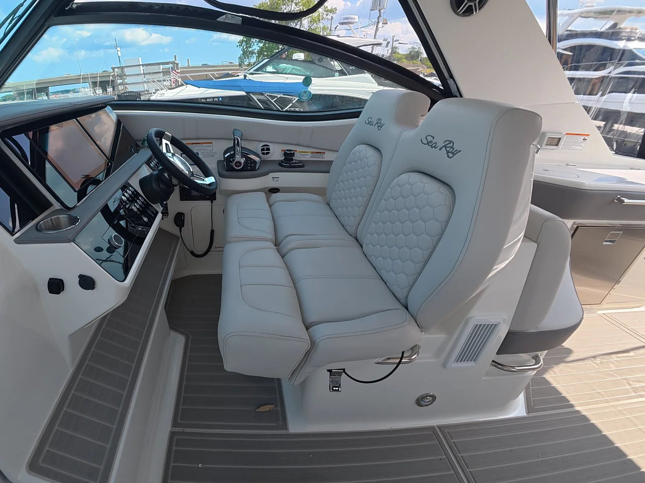 2026 Sea Ray Sundancer 320 Outboard 32.0 feet, Brick Township, New Jersey #15